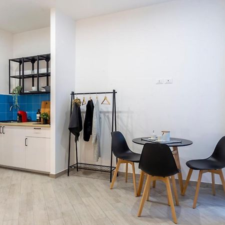 Cool And Stylish City Apartment - Wifi Trieszt Kültér fotó