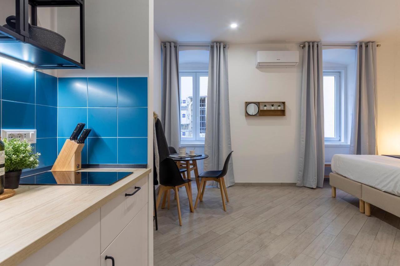 Cool And Stylish City Apartment - Wifi Trieszt Kültér fotó